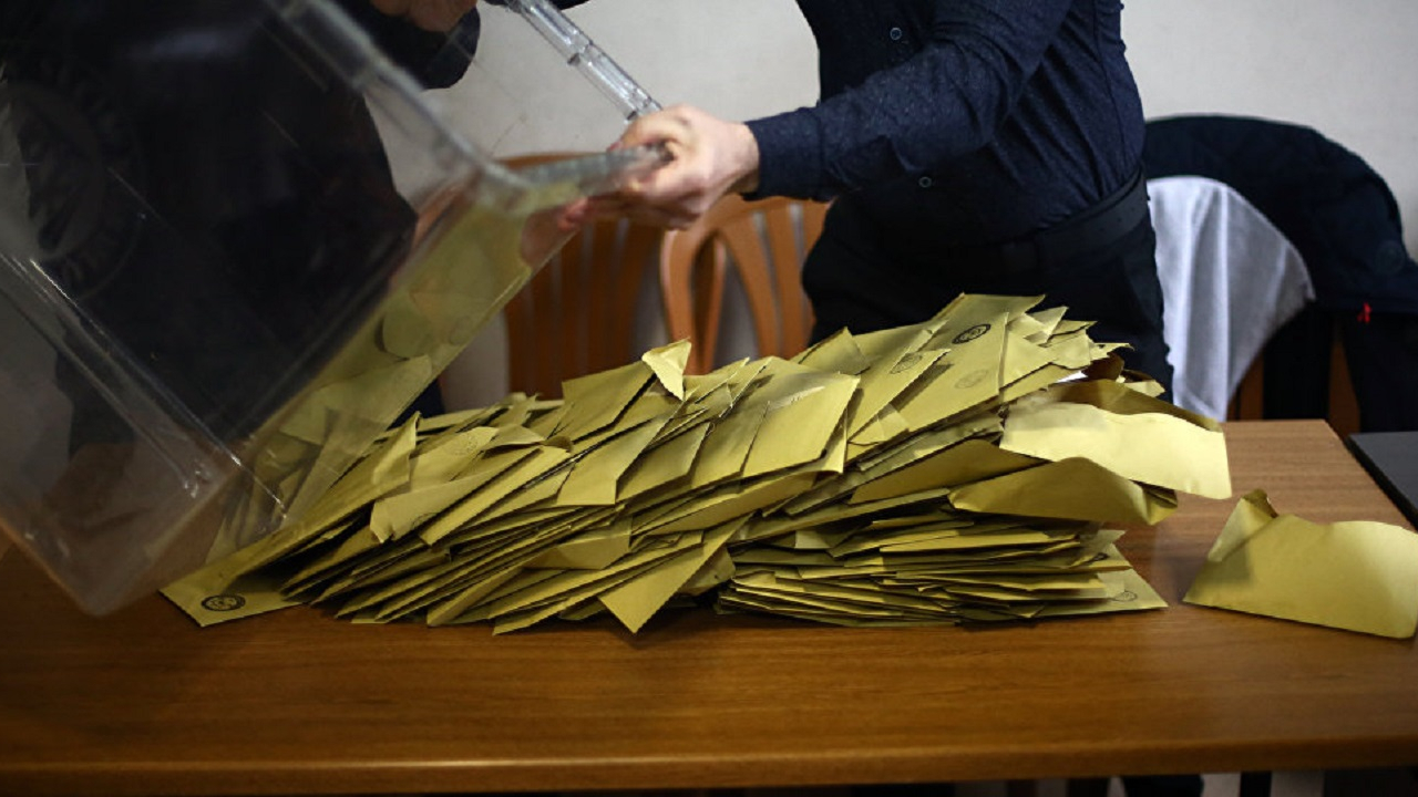 AK Parti'den seçim iptali için başvuru