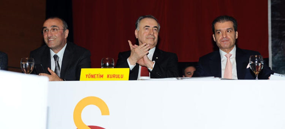 Galatasaray'da seçim zorunluluğu kalktı!
