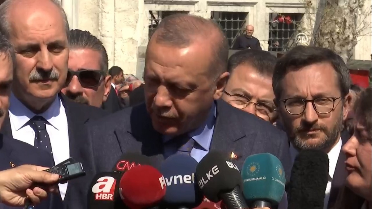 "Bakanlık Anıtkabir'deki o defteri çekti aldı!"