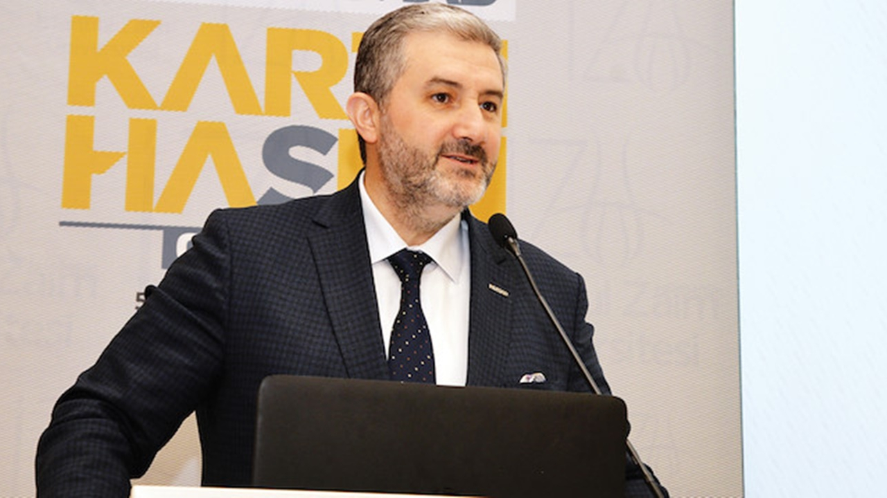 Uzmanlar faiz kıskacından kurtulmanın formülünü açıkladı!