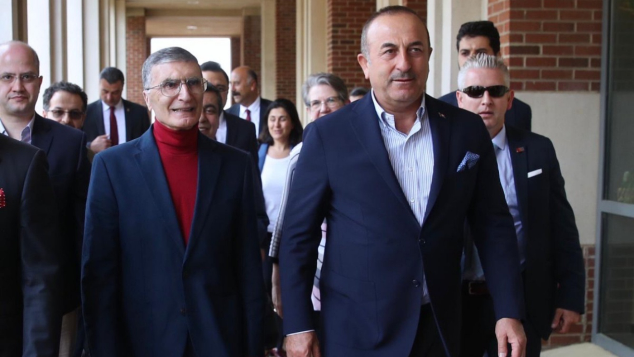 Bakan Çavuşoğlu ABD'de Aziz Sancar ile görüştü!