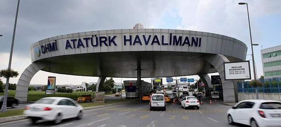Atatürk Havalimanı sıra dışı olaylara tanık oldu