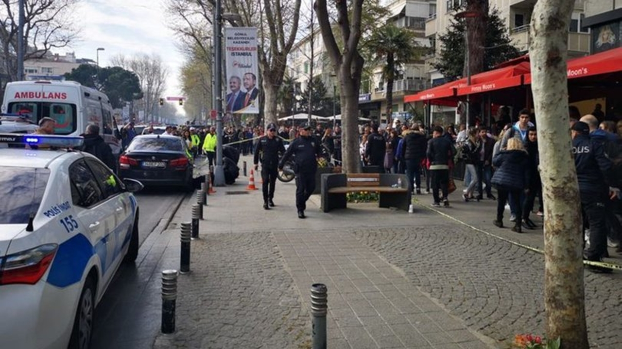 Ünlü oyuncunun yanı başında cinayet!