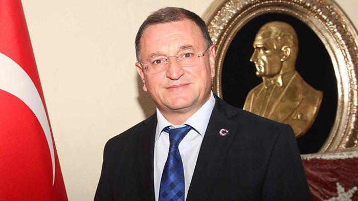 Hatay Belediye Başkanı Lütfü Savaş Ak Parti'ye geri dönüyor