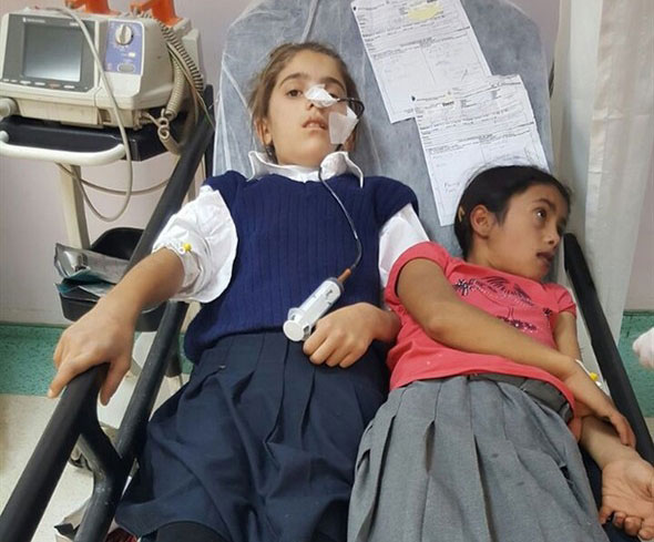 Doğubeyazıt'ta 100'e yakın öğrencinin zehirlenmesi ilçeyi karıştırdı