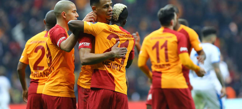 Galatasaray'dan derbi için dev prim!