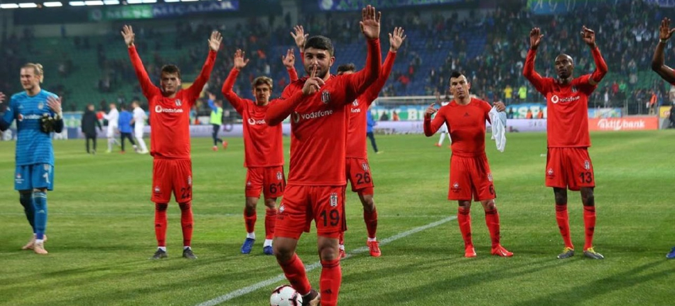 Güven Yalçın 36 dakikada 22 forveti geçti!
