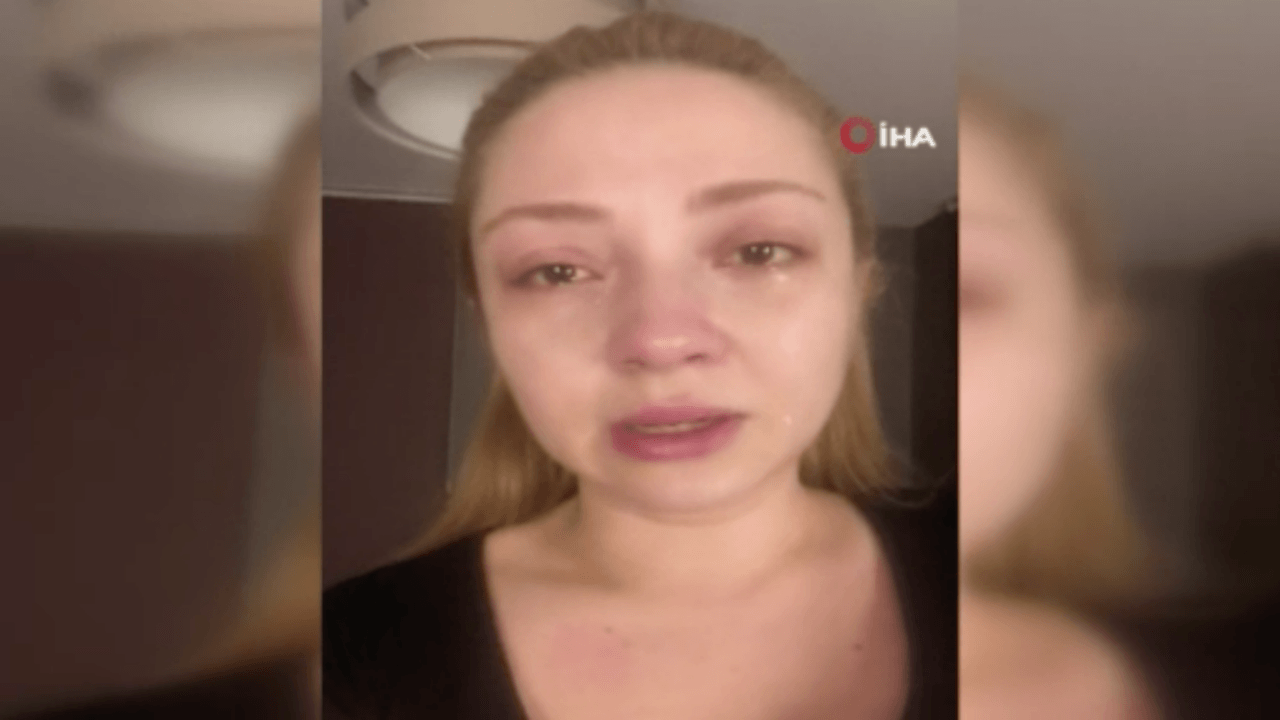 Ece Seçkin'den köpek katliamına tepki!