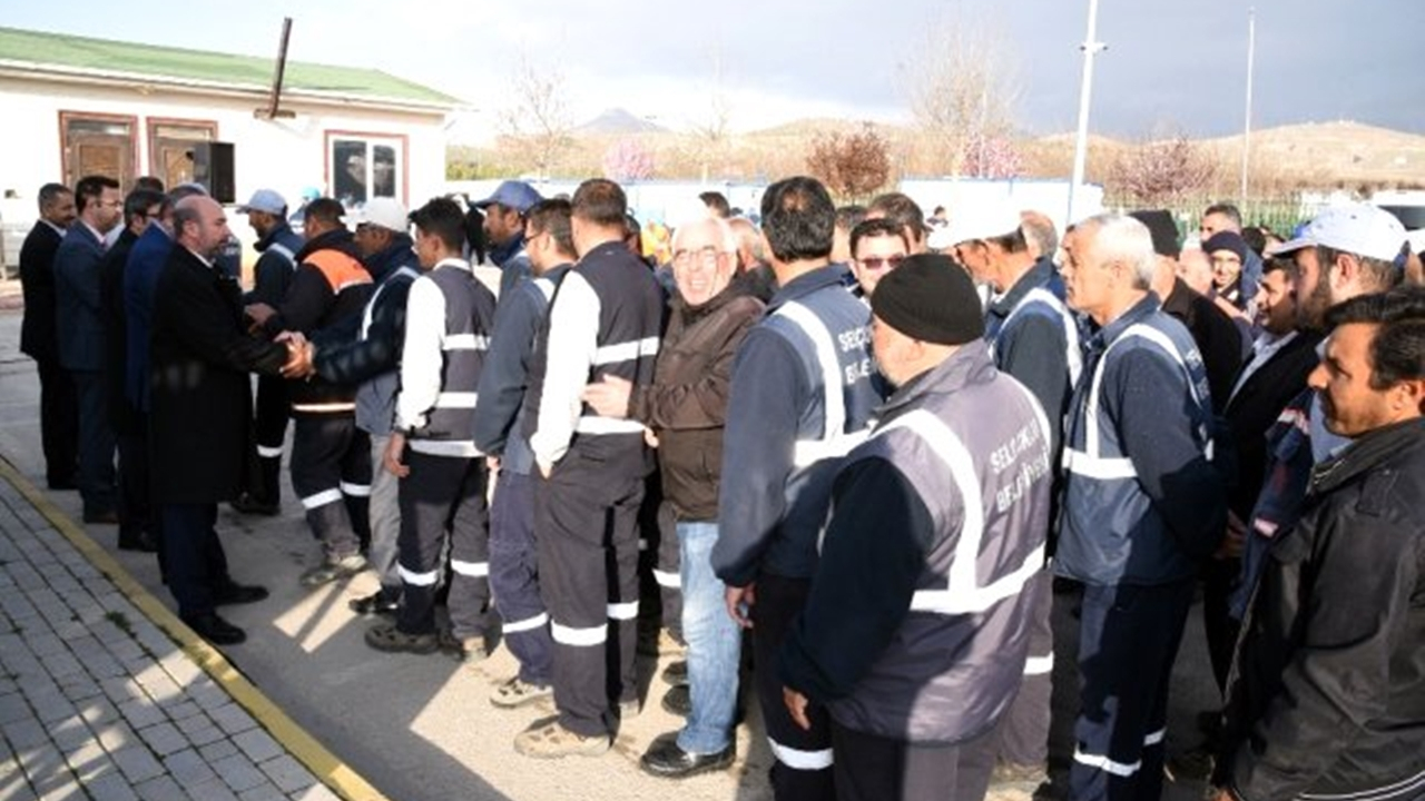Konya'da Başkan Ahmet Pekyatırmacı: "İlkemiz Gönül Belediyeciliği olacak"