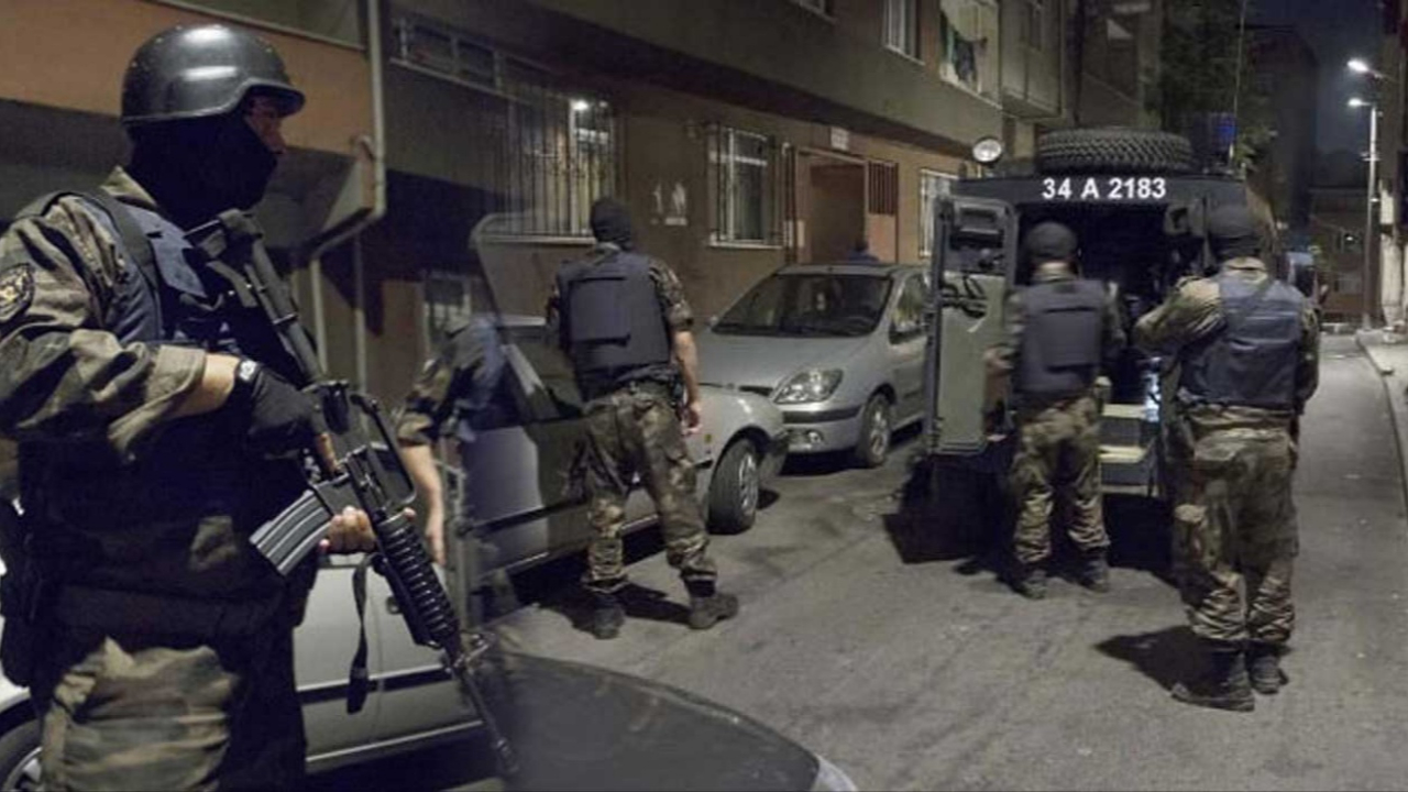 Dört çocuklu ev kadını terörist çıktı!