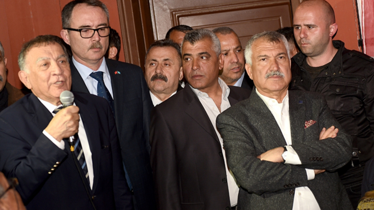 Adana'da Akif Kemal Akay, görevi Karalar’dan teslim aldı
