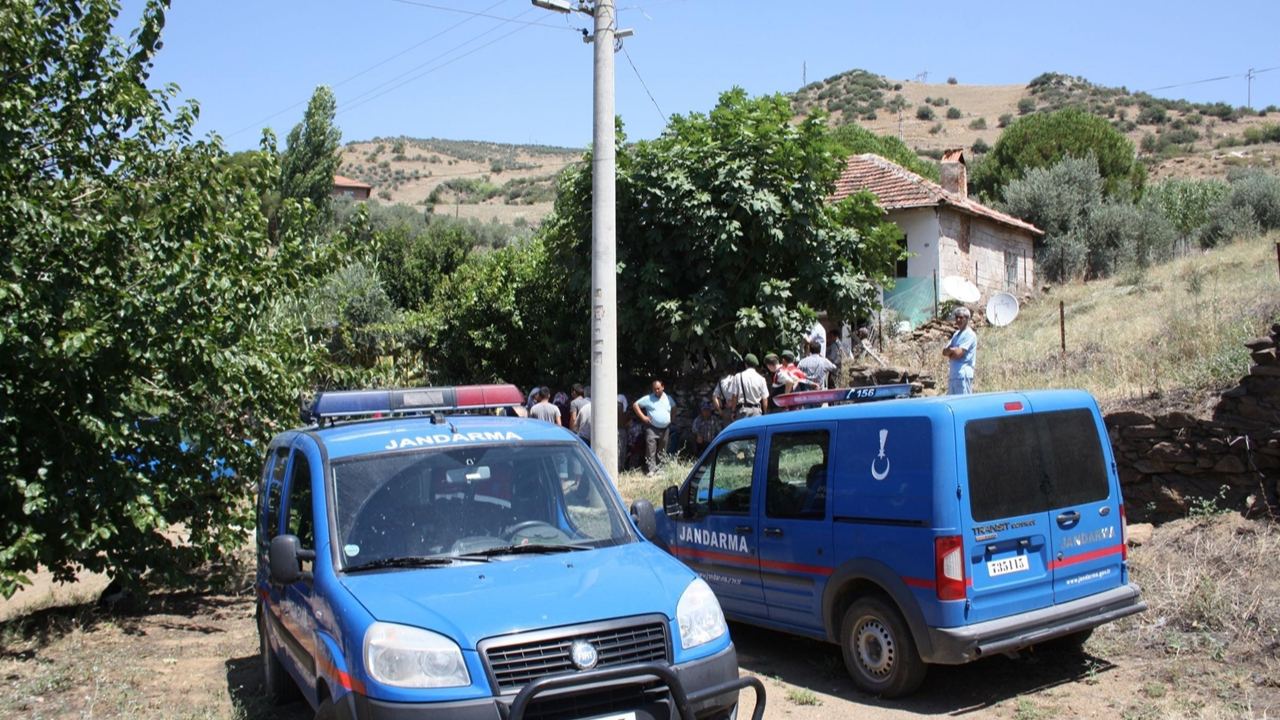 Afyon'da iki kız kardeşe kanlı infaz...
