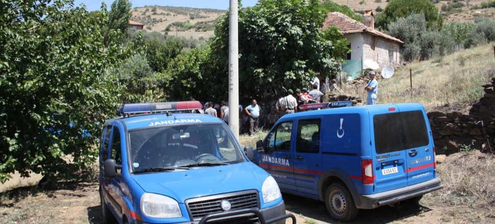 Afyon'da iki kız kardeşe kanlı infaz...