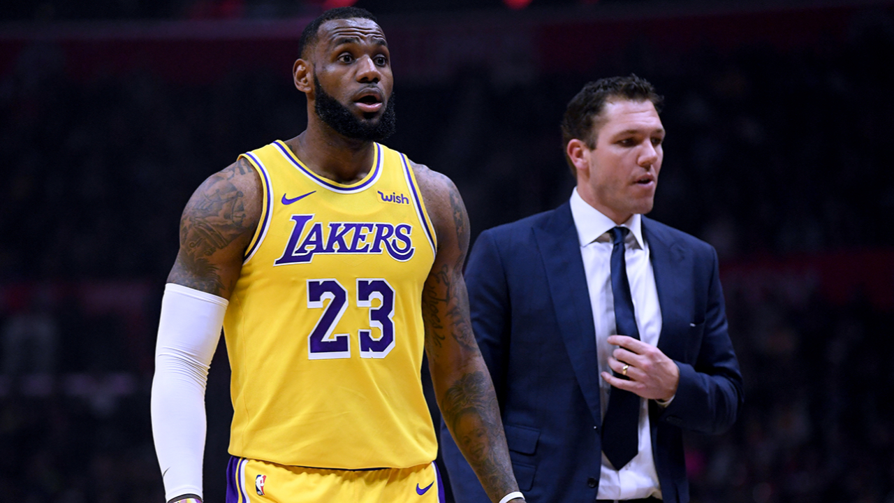 Lakers'ta Luke Walton dönemi sona erdi!