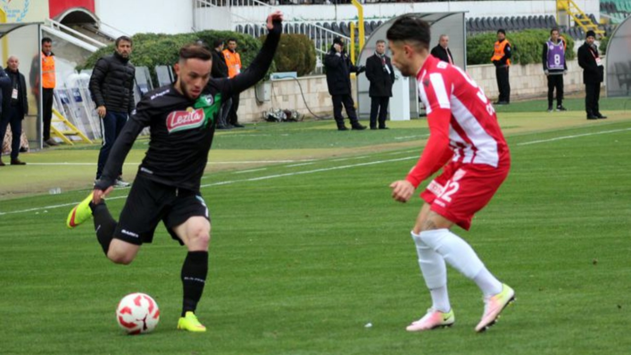 Lider Denizlispor'a Bolu çelmesi!