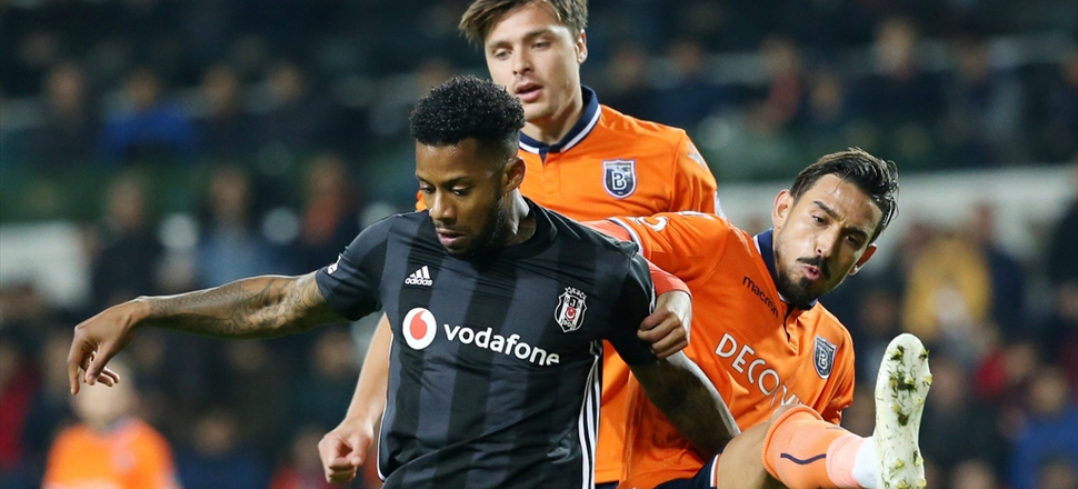 Beşiktaş'ın konuğu lider Başakşehir!
