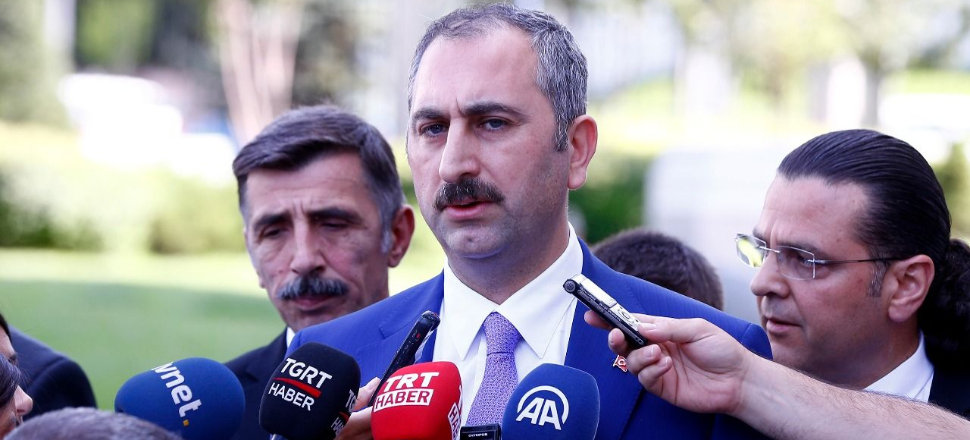 Adalet Bakanı Gül'den CHP'li Erkek'e sert tepki!