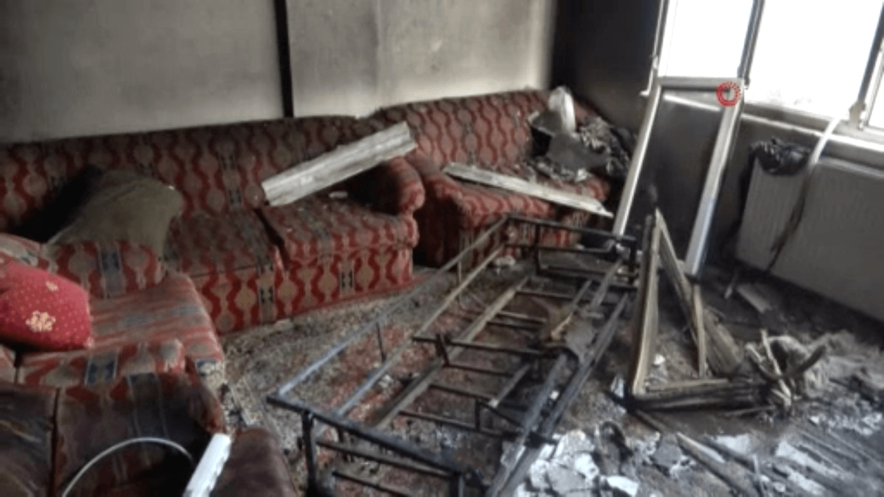 Suriyeli çocukların ateşle oyunu evi kül etti!
