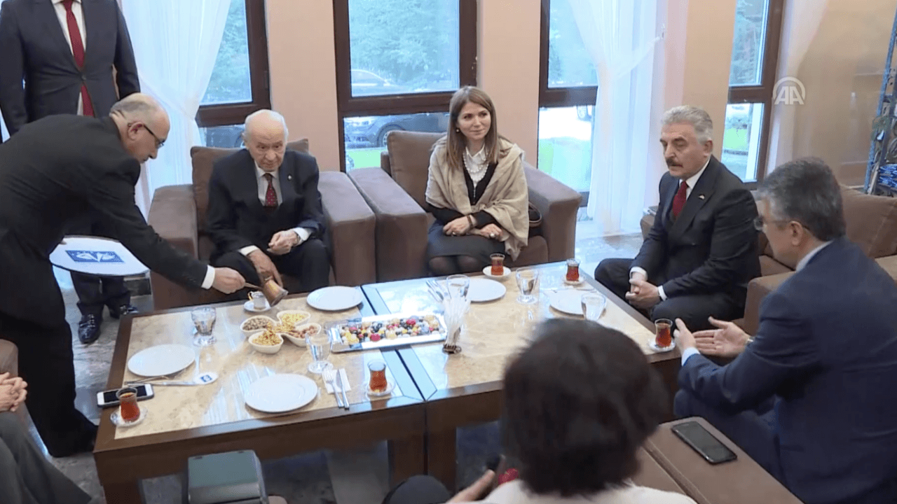 Bahçeli'den Erdoğan çıkışı: Kankama laf söyletmem!