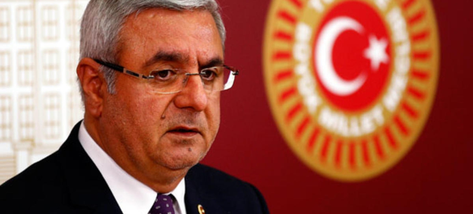Mehmet Metiner o haberlere ateş püskürdü...