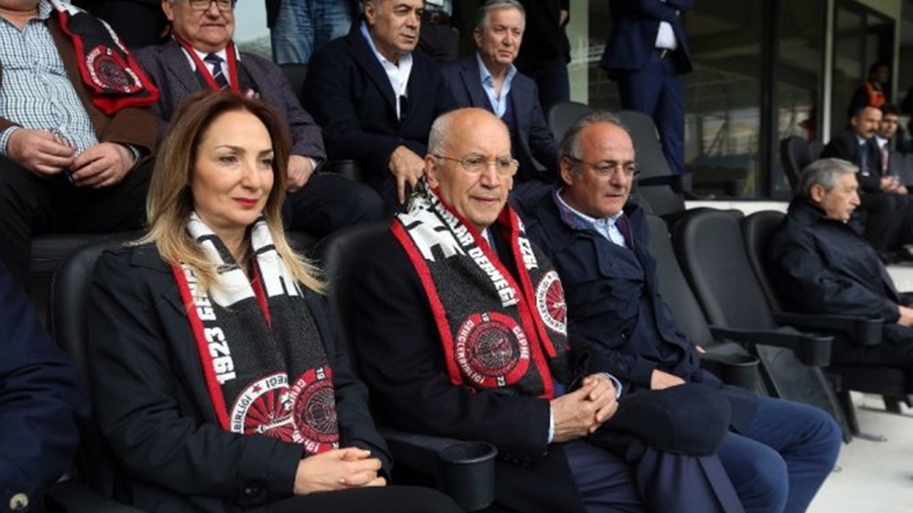 Ankara'da Başkan Fethi Yaşar’dan, Gençler’e tribün desteği