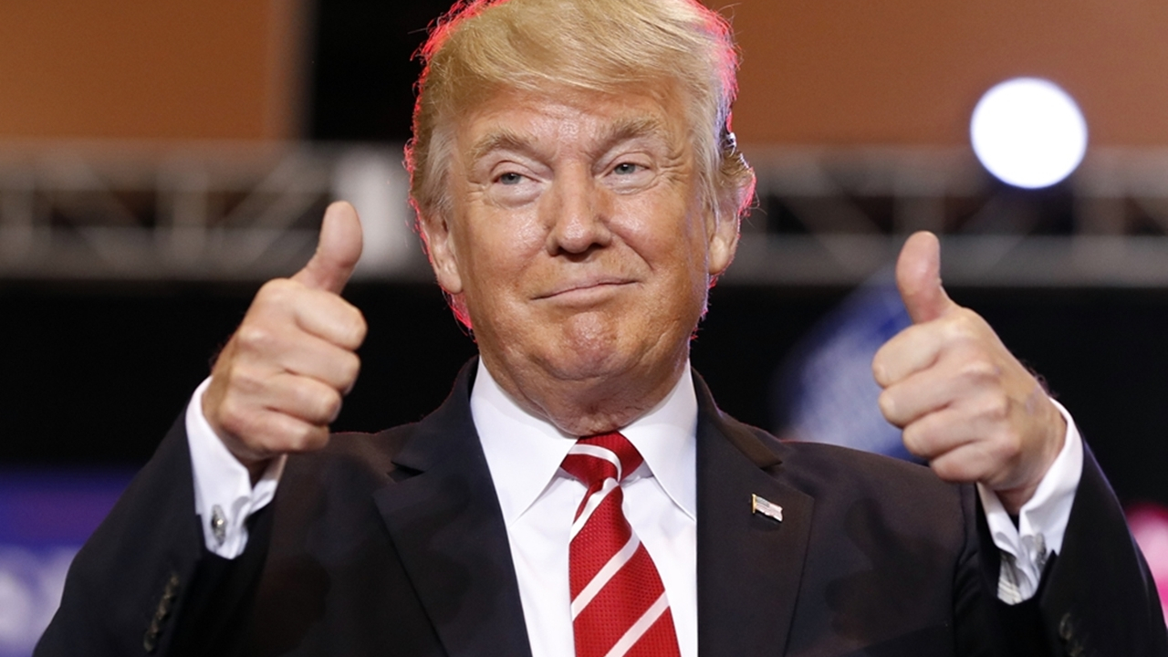 Trump'ın Notre Dame önerisine cevap gecikmedi...