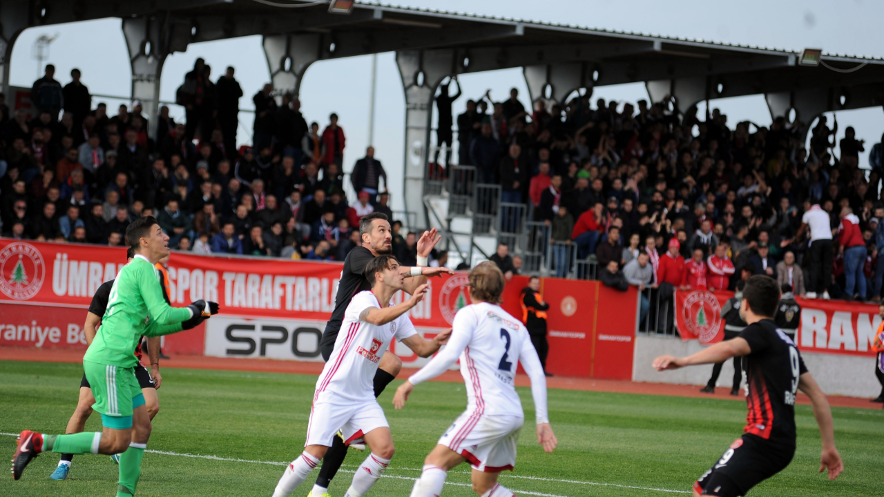 Altınordu: 1 - Ümraniyespor: 2