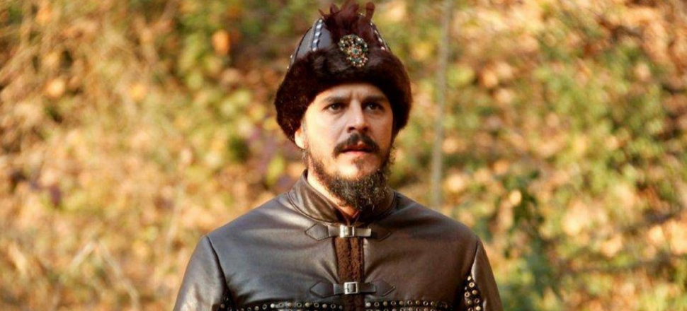Mehmet Günsür'e 'Muhteşem Yüzyıl'lı uyarı!