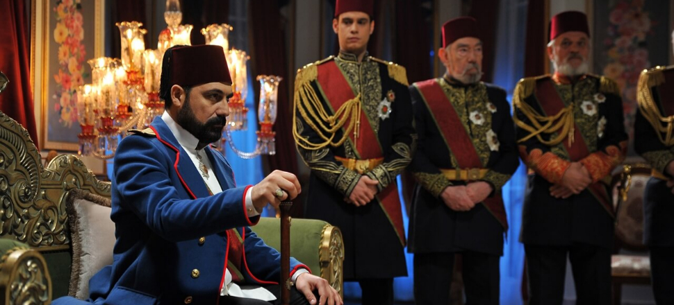 Payitaht Abdülhamid oyuncusu sette kaza geçirdi!