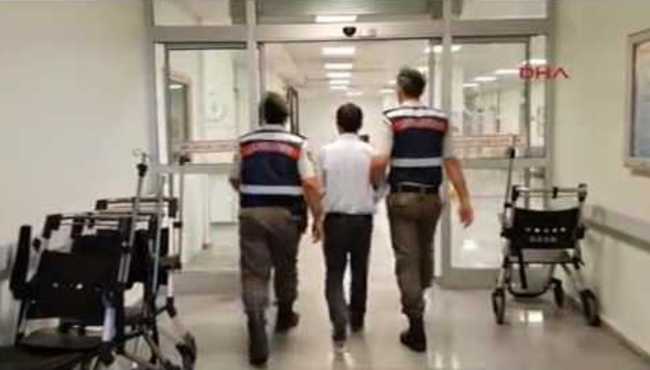 Bayrak düşmanı! Az kalsın linç ediliyordu...