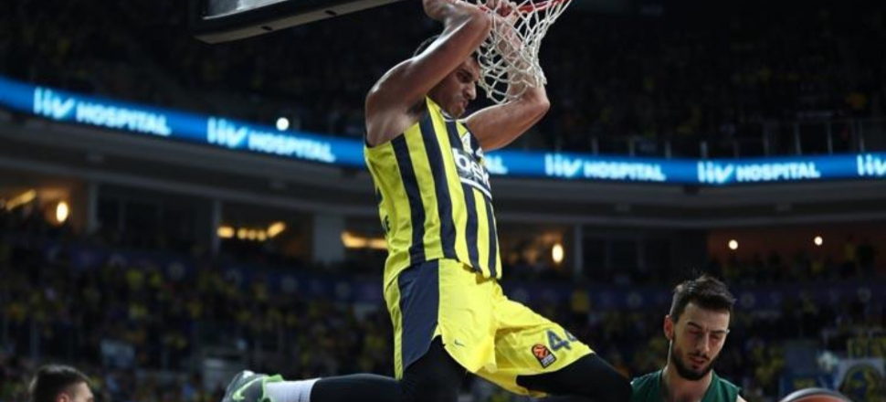 Fenerbahçe Beko açılışı şovla yaptı!