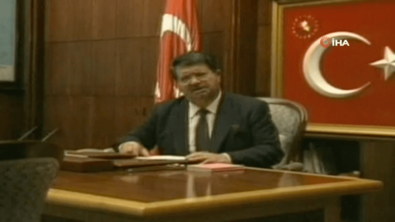 Turgut Özal'ın vefatının üzerinden 26 yıl geçti...