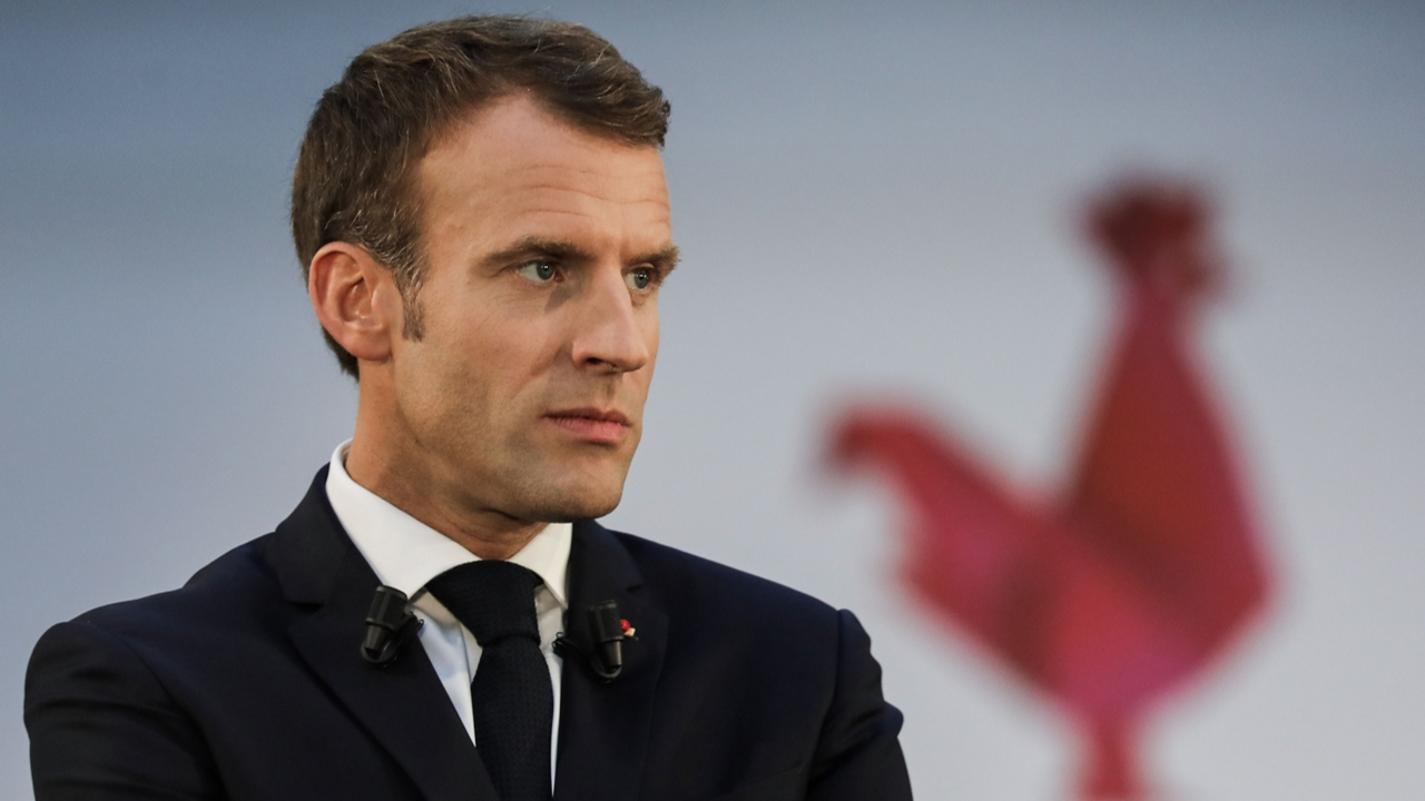 Macron: 5 yılda yeniden inşa edeceğiz...