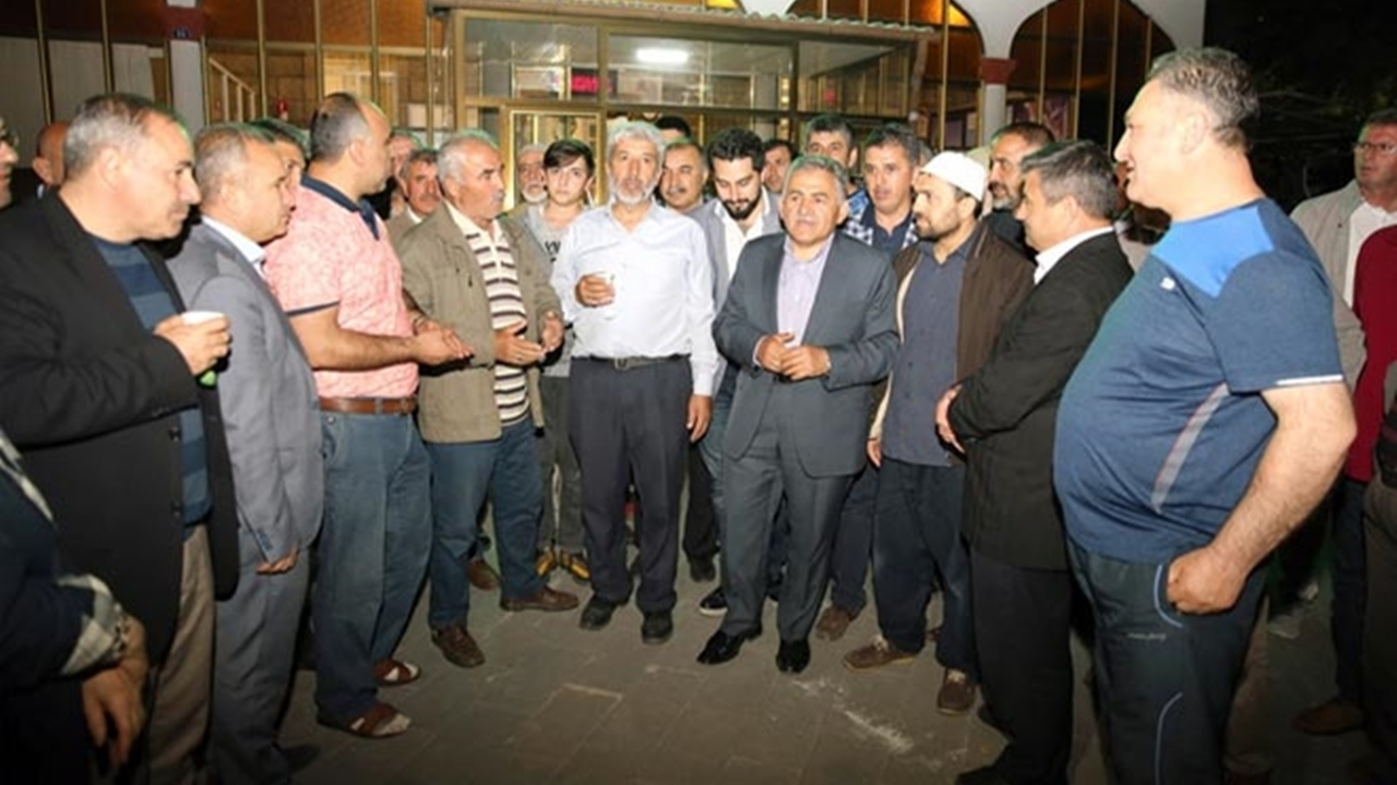 Kayseri'de Başkan Memduh Büyükkılıç, Daire Başkanlıklarını İnceledi