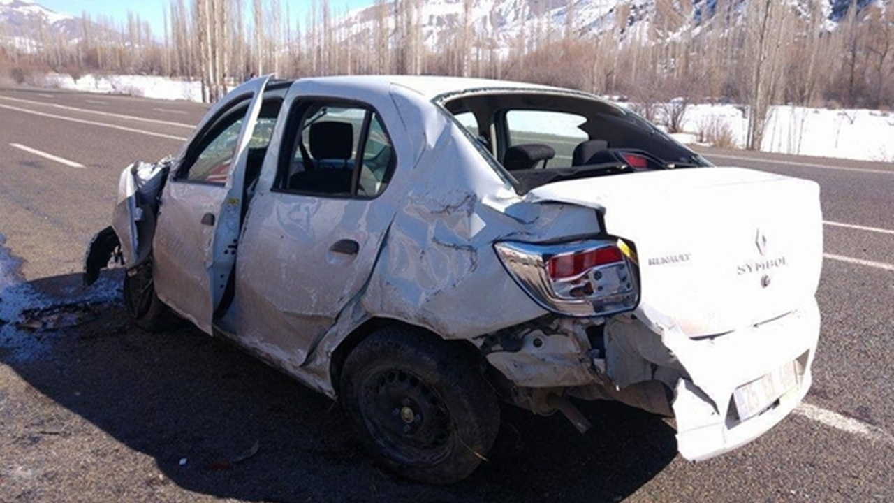 Erzurum'da trafik kazası: 3 yaralı