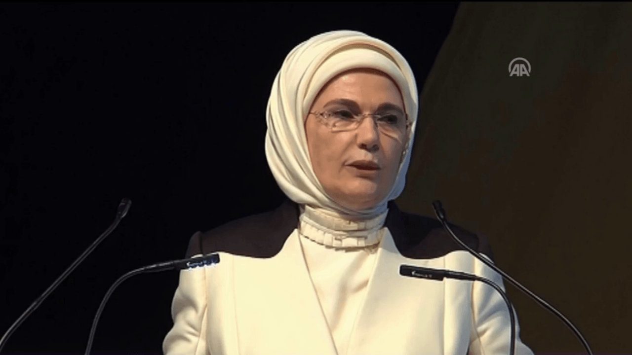 Emine Erdoğan'ın gözden kaçan mesajı