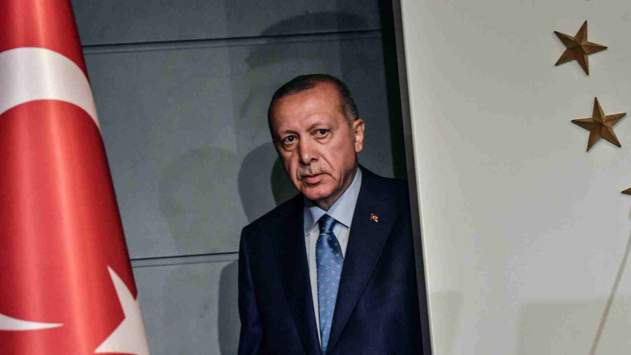 Amerikan Bloomberg, Türkiye'yi tehdit etti!