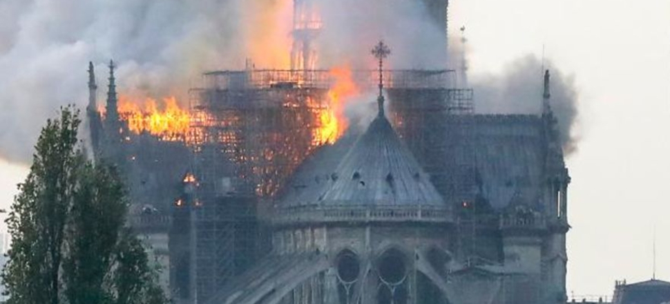 Notre Dame yangınının nedeni belli oldu...