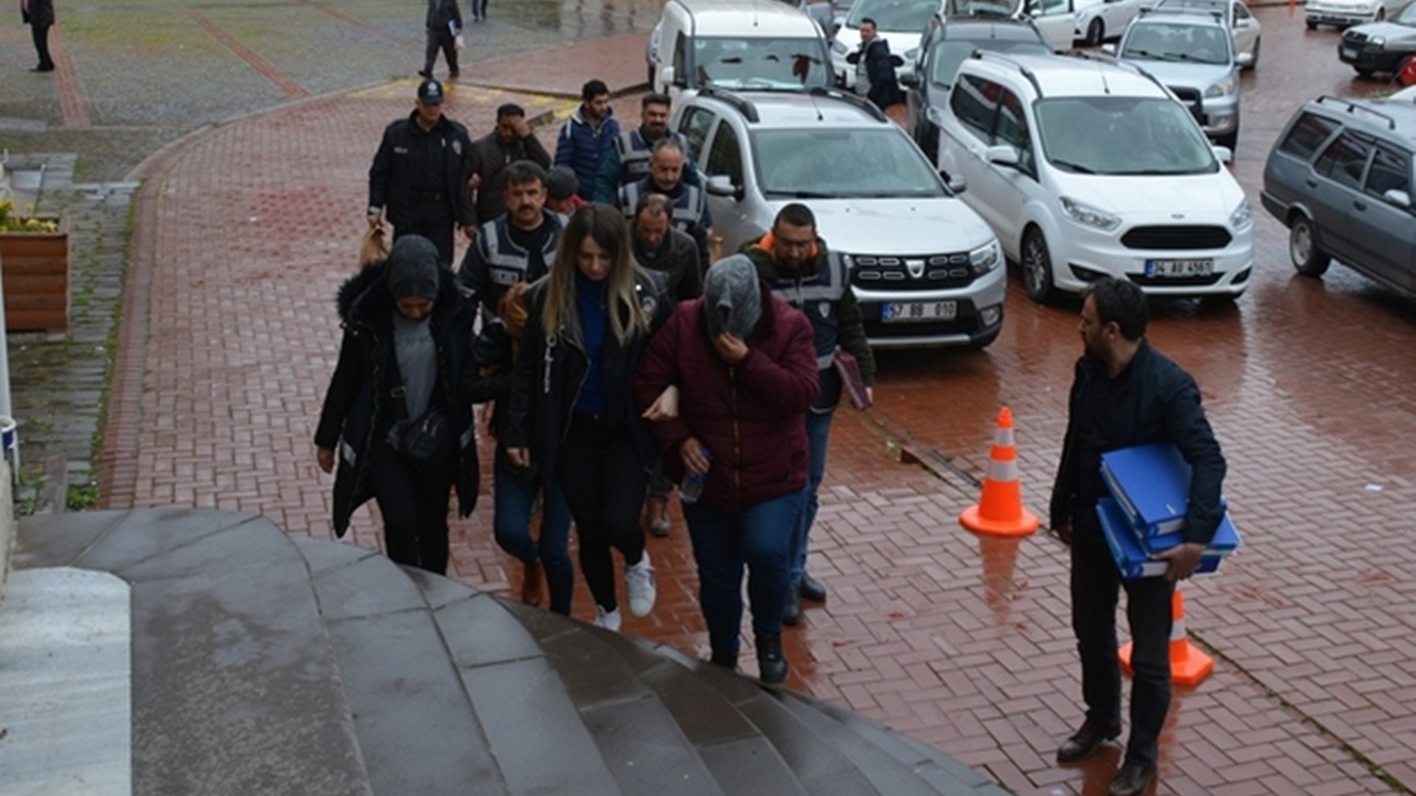 Sinop'ta fuhuş baskını: 5 gözaltı