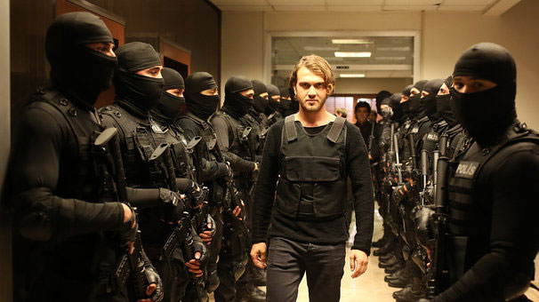 ‘İçerde’ operasyon var!