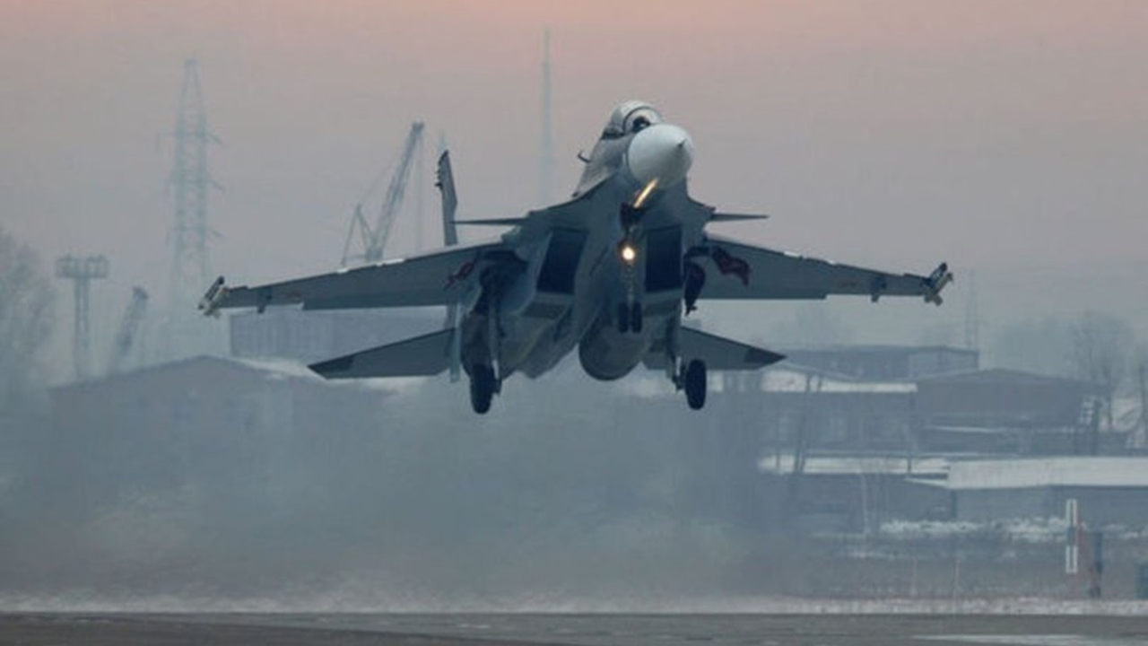Irak savaş uçakları operasyonda!