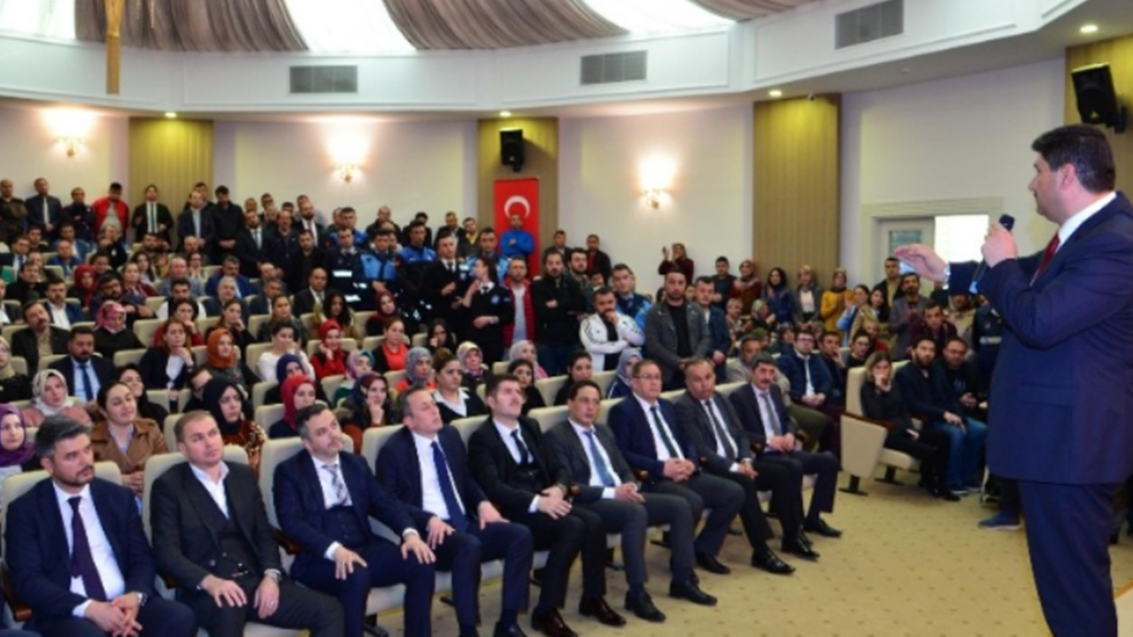 Ankara'da Başkan Serhat Oğuz’dan “güler yüz” talimatı