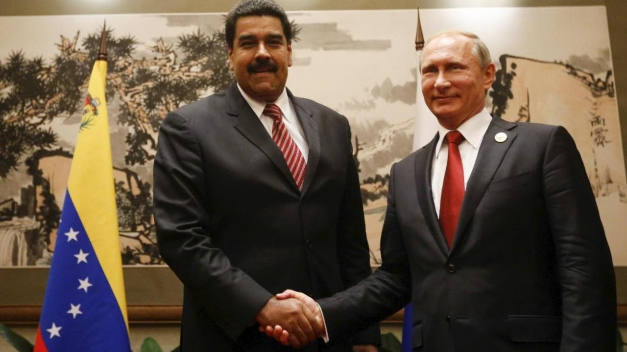 Venezuela'ya giden Rus uçaklarını engelleyin...