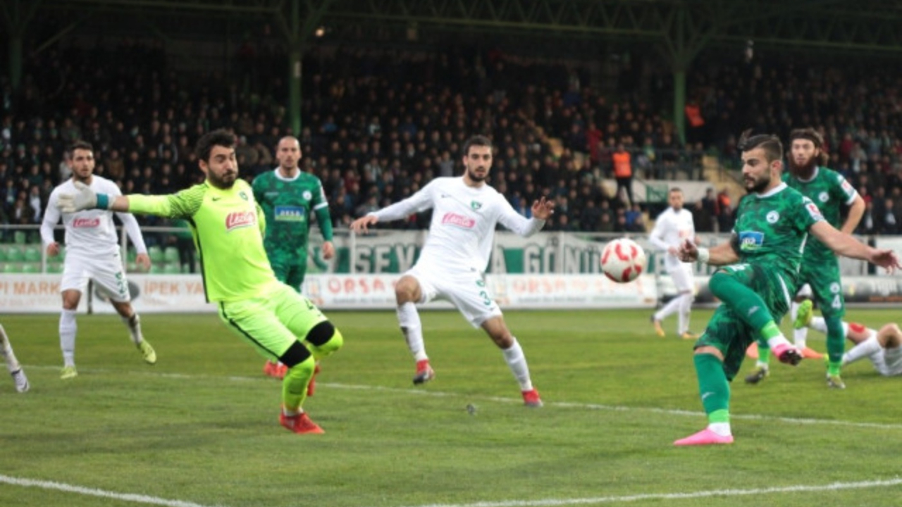 Denizlispor, Giresun'u 3 golle geçti