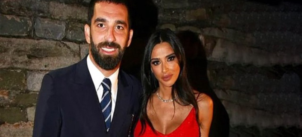 Arda Turan - Aslıhan Doğan çiftinin bebeğine lüks hediye!