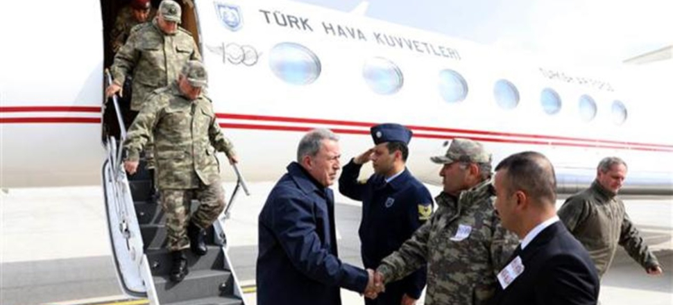 Bakan Akar ve komutanlar sınırda!
