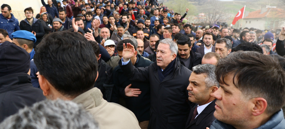 Hulusi Akar Kılıçdaroğlu'nu yalnız bırakmadı!