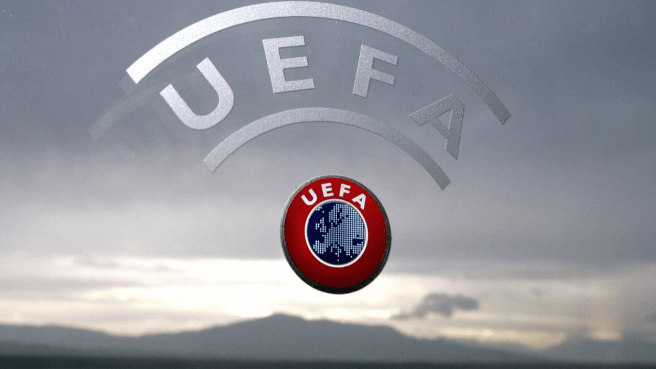 Fenerbahçe ve Trabzonspor'un gözü UEFA'da!