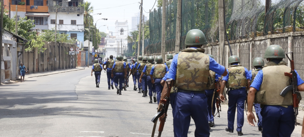 Sri Lanka'da havalimanı yakınında bomba bulundu!