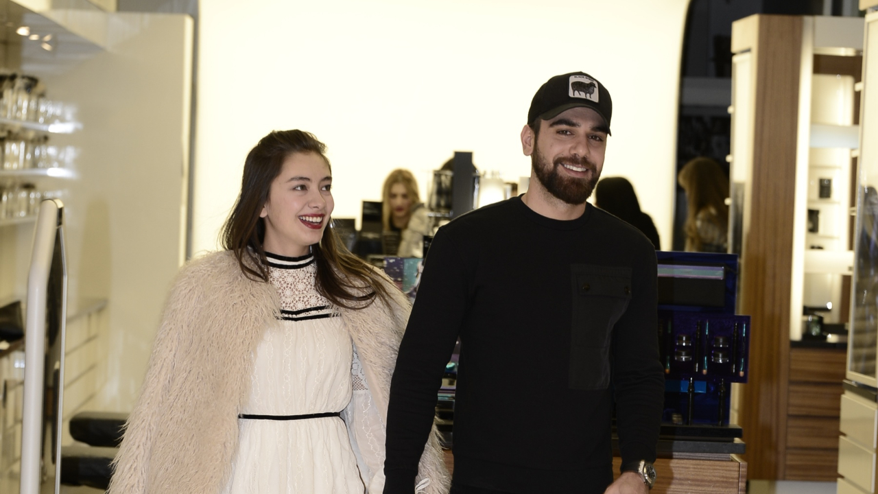 Neslihan Atagül, Kadir Doğulu'nun dizi setini bastı!